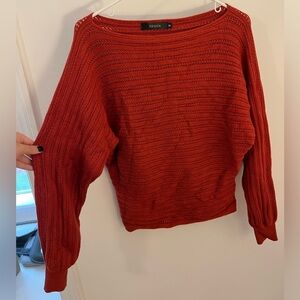 Zesica sweater size medium